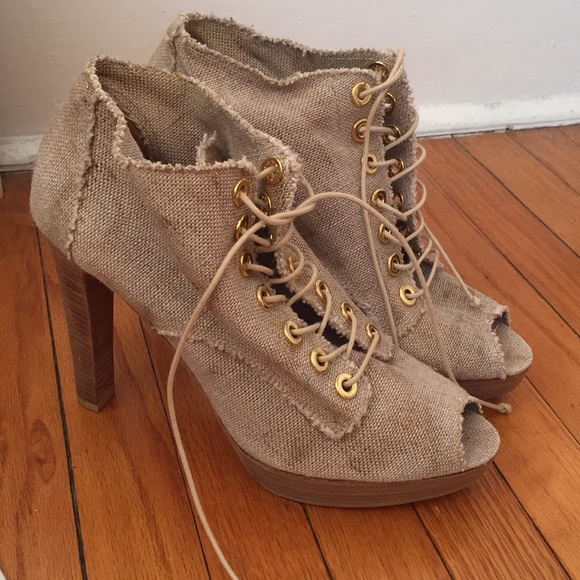 stuart weitzman peep toe booties